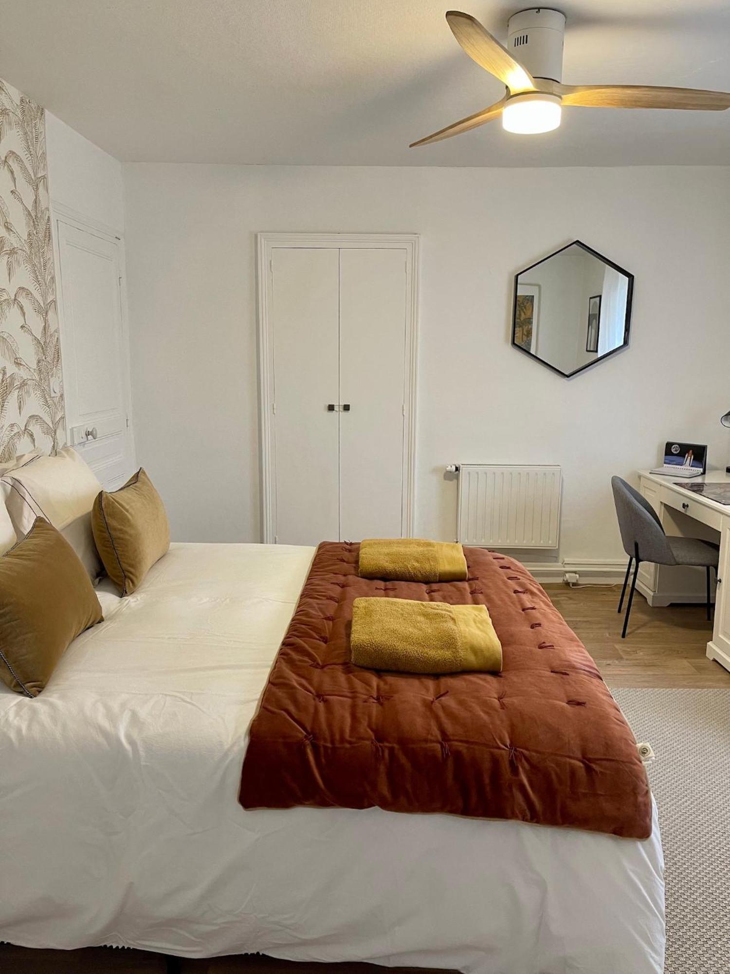 Le Moinet Fayard Apartment Vichy Ngoại thất bức ảnh
